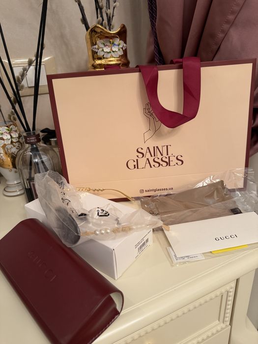 Солнцезащитные очки Gucci gg1922s,оригинал,новые