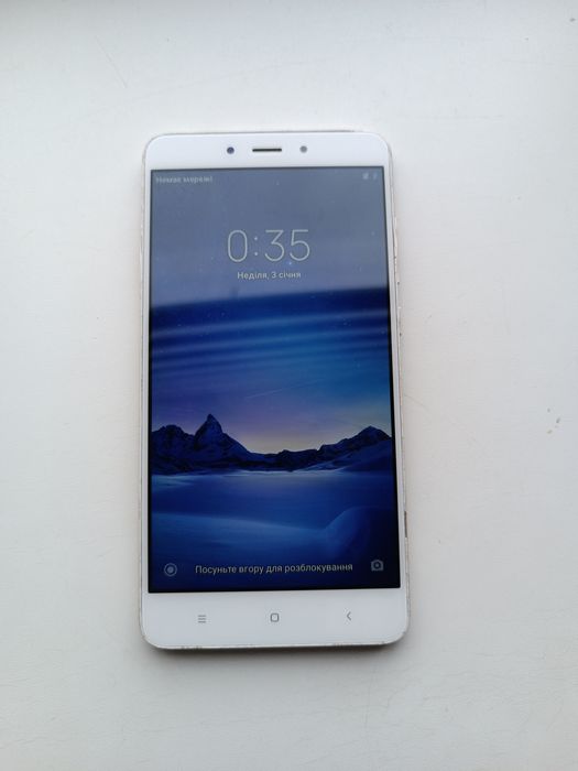 Смартфон Редмі нод 4