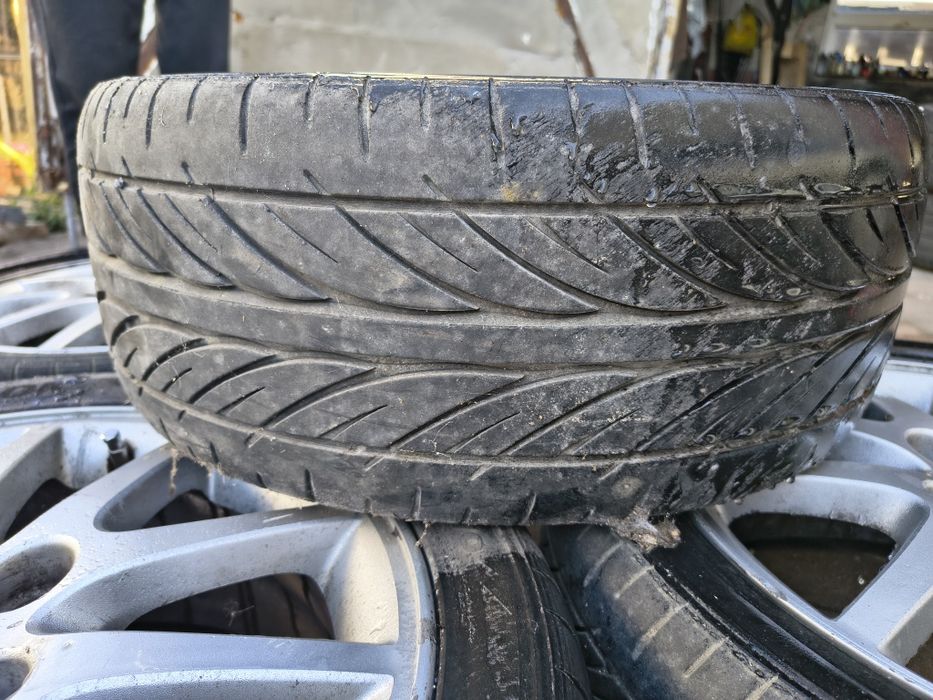 Sprzedam alufelgi Mazda