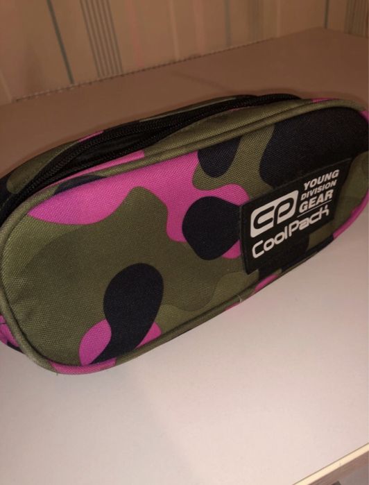 piórnik coolpack moro