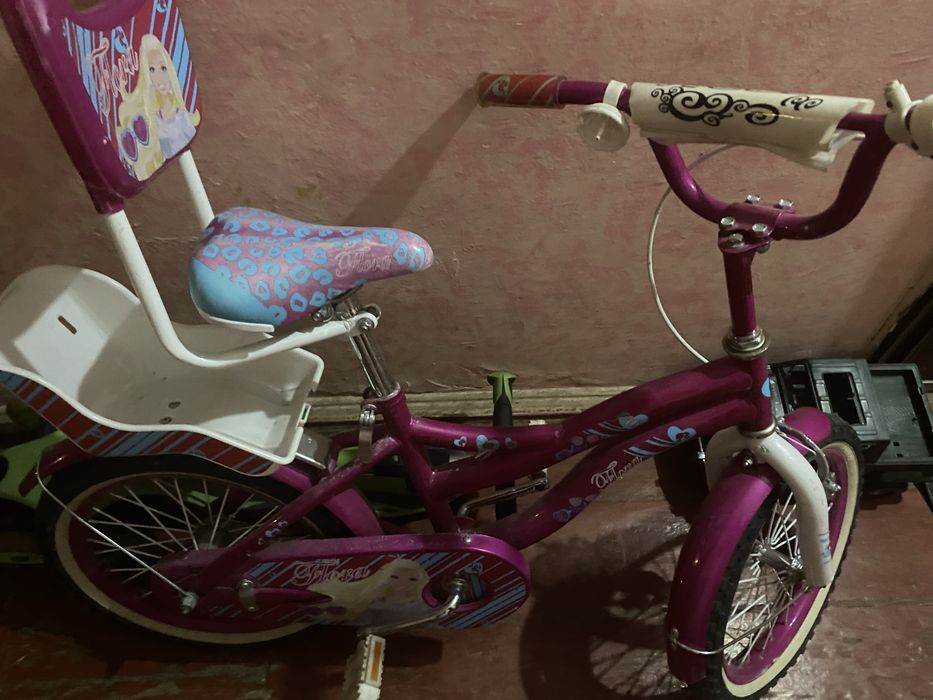 Ровер для дівчинки