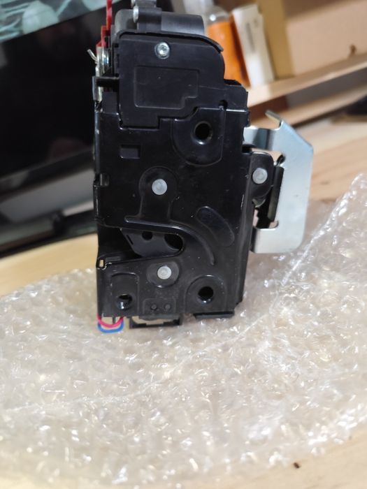 Fechadura Audi (porta frt DRT)