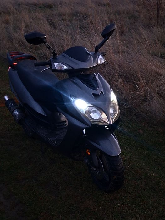 Скутер Storm 150 Куба