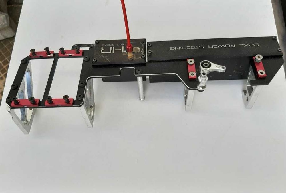 Carro modelismo hpi baja losi savage traxxas chassi monster