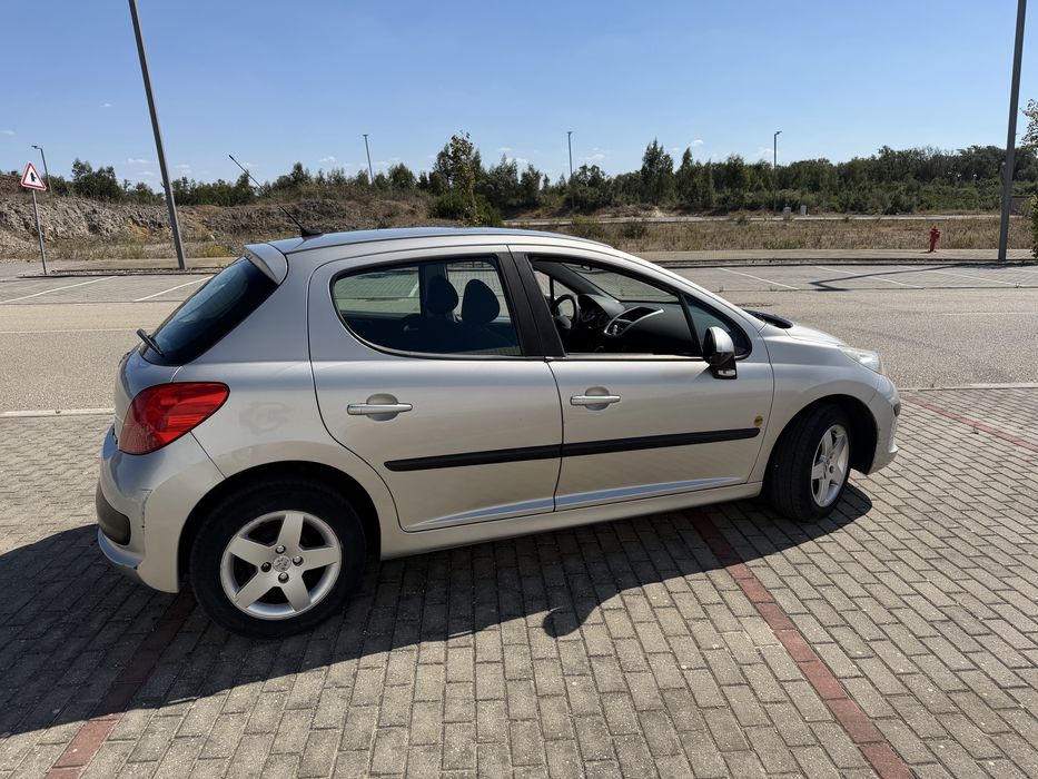 Peugeot 207 open 1.4 16v
