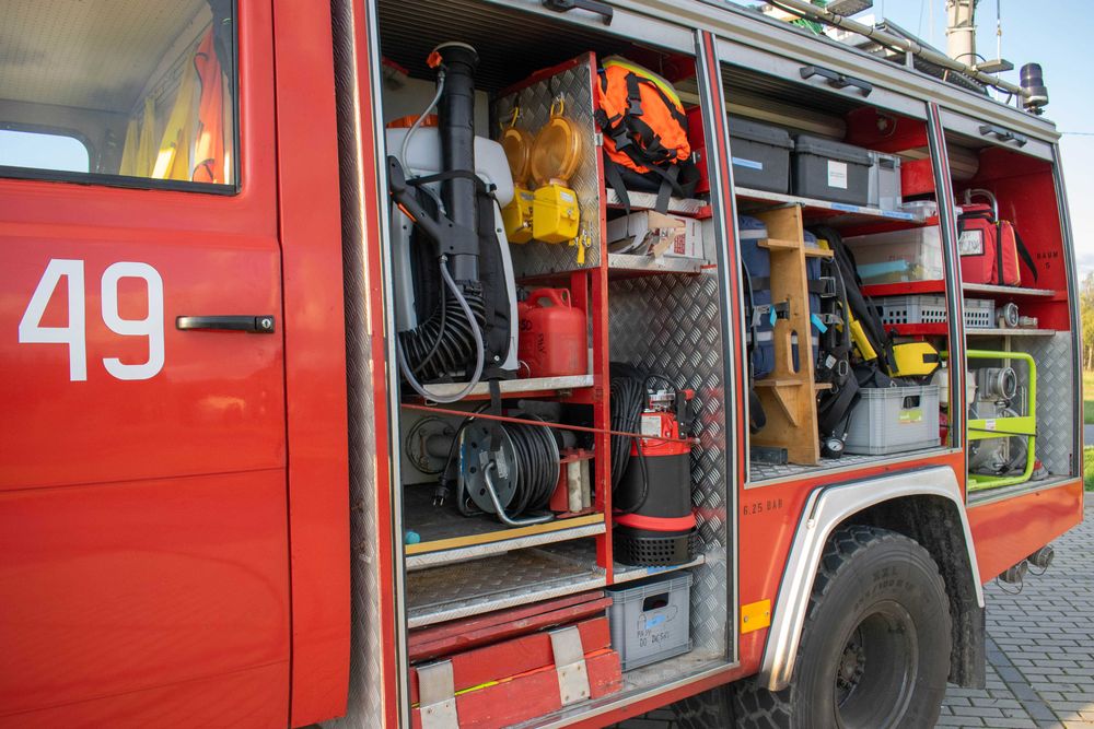 Samochód pożarniczy STEYR 690