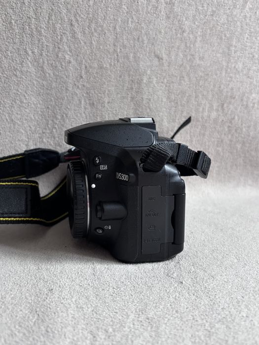 Nikon d5300 body із МІНІМАЛЬНИМ ПРОБІГОМ!