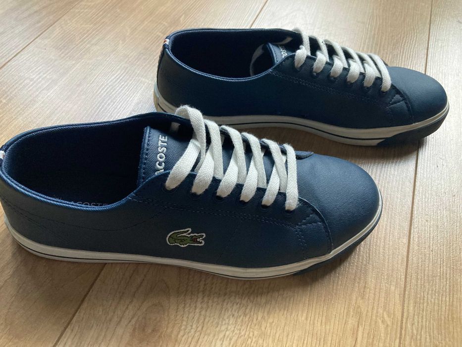 Półbuty trampki buty sportowe Lacoste rozm 37