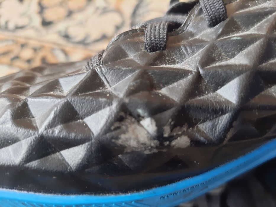 Nike śnieżynki rozmiar 42