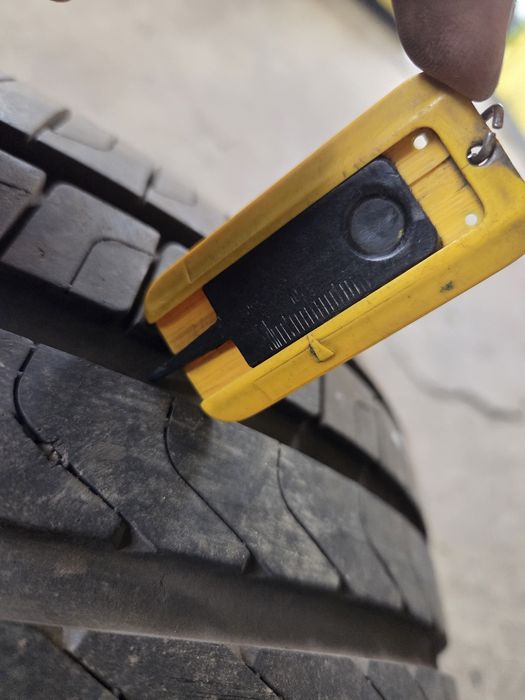 225 45 17 pirelli Cinturato p7