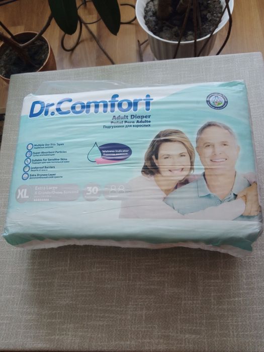 Продам підгузники L та XL.