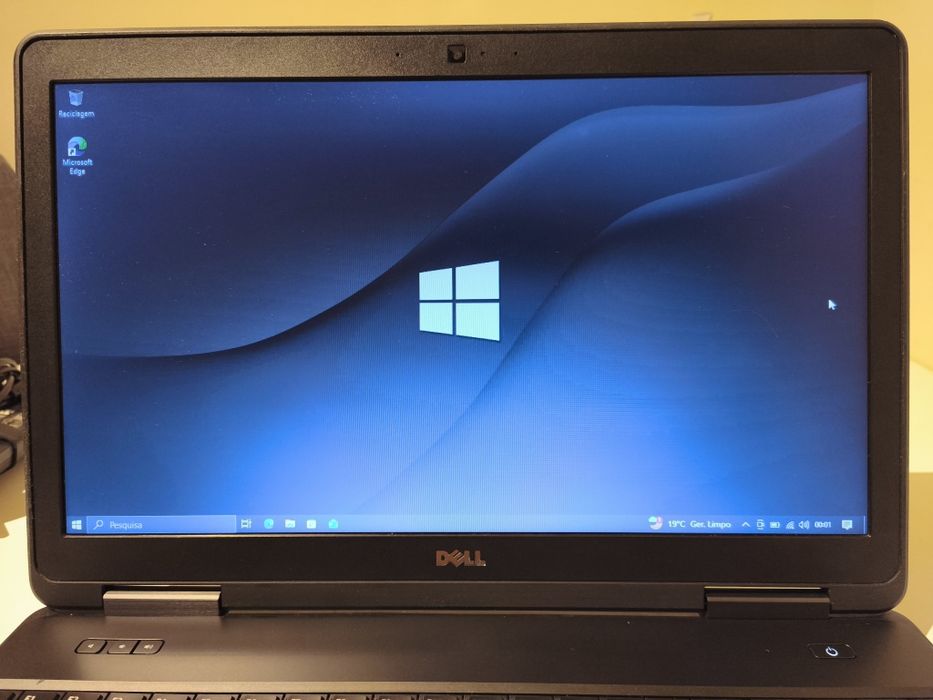 Dell Latitude E5540 | i5-4310U | 12GB RAM | SSD 512GB | Bateria NOVA