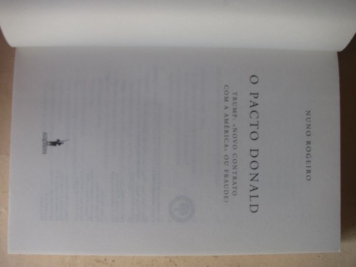 O Pacto Donald de Nuno Rogeiro