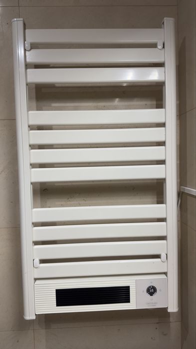 Aquecedor Toalheiro Branco Cecotec