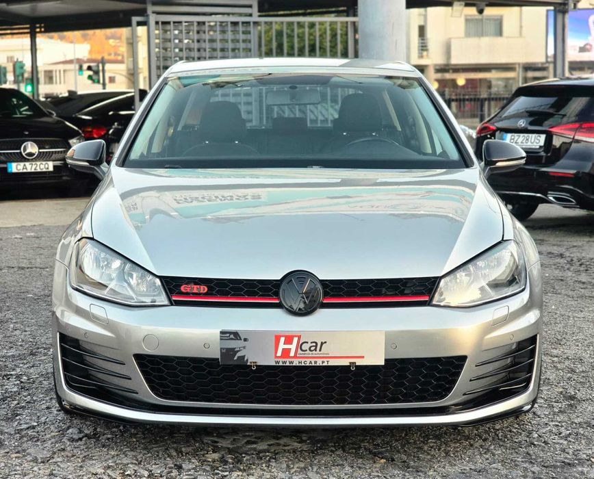 VOLKSWAGEN GOLF VII 1.6TDI 110CV DSG "LOOK GTI"