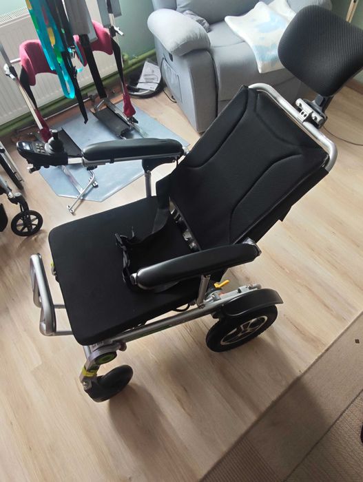 Wózek elektryczny Airwheel- H3TS