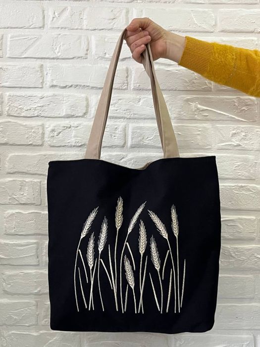 Сумки - шопери з авторською вишивкою