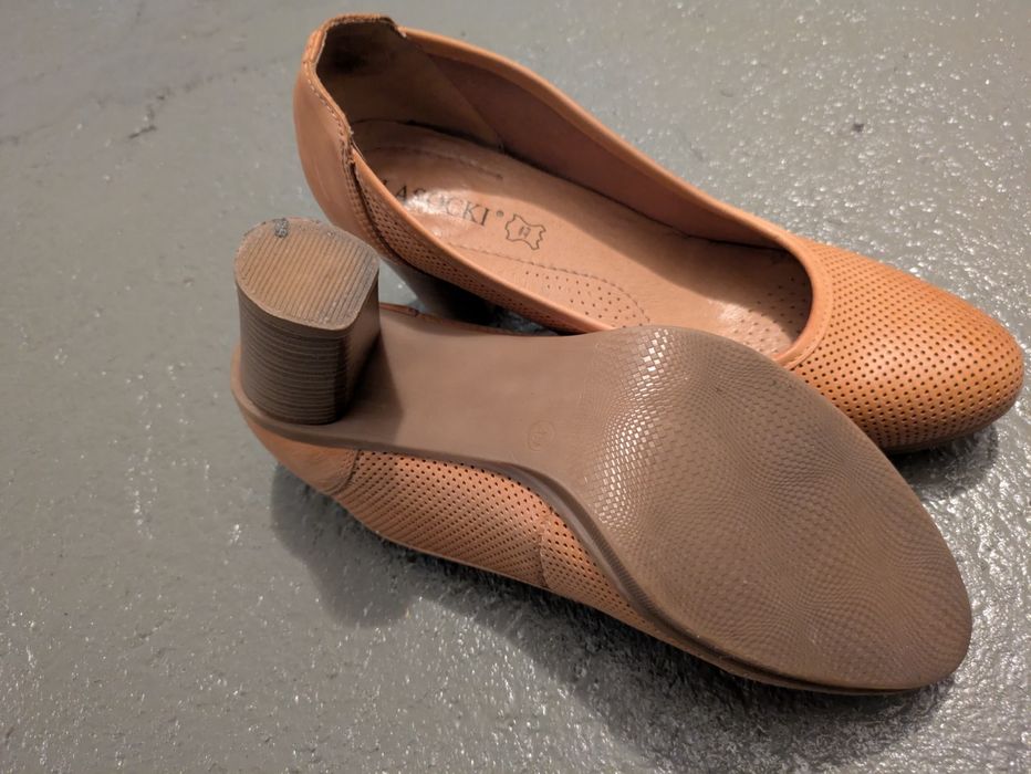 Obcasy Lasocki roz. 39 Jak nowe