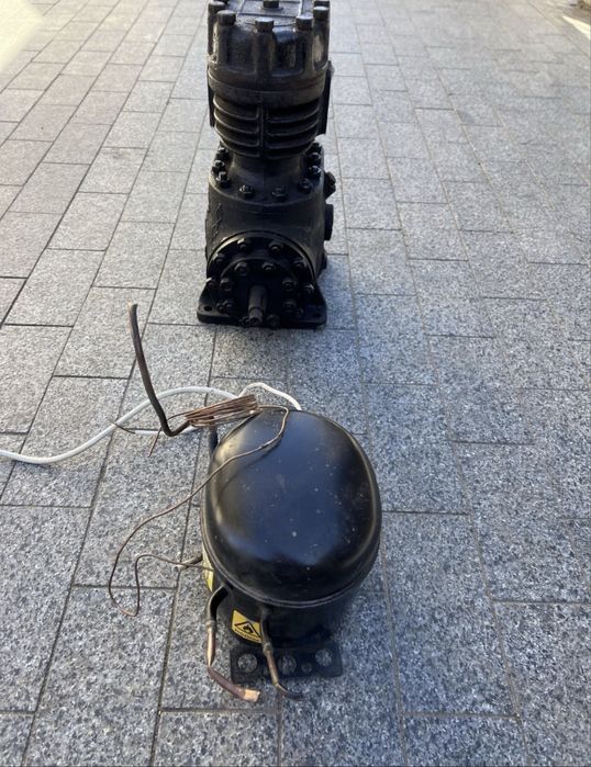 Компресор для холодильника СССР і копресор Danfoss