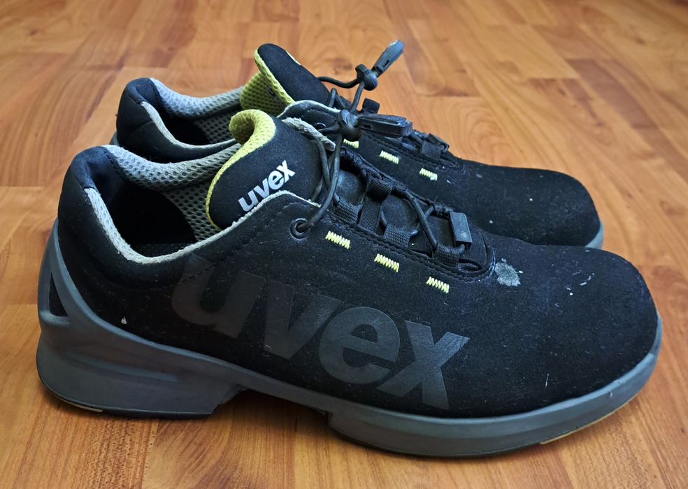 Робочі кросівки Uvex,  44