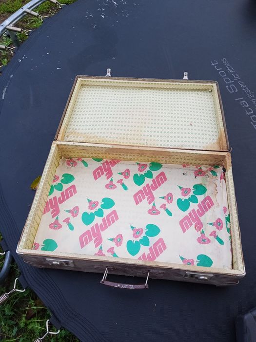 Walizka retro. Eksponat