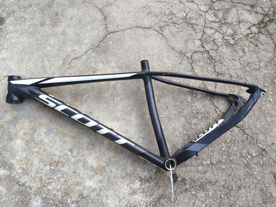 Quadro Scott scale roda 29