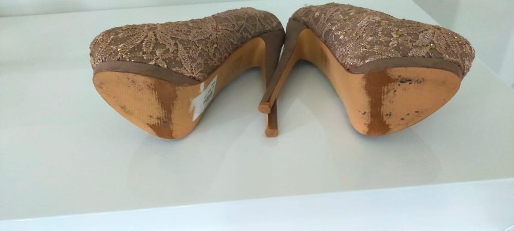 Sapato senhora n. 36