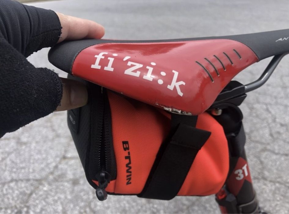 Selim assento FIZIK R5