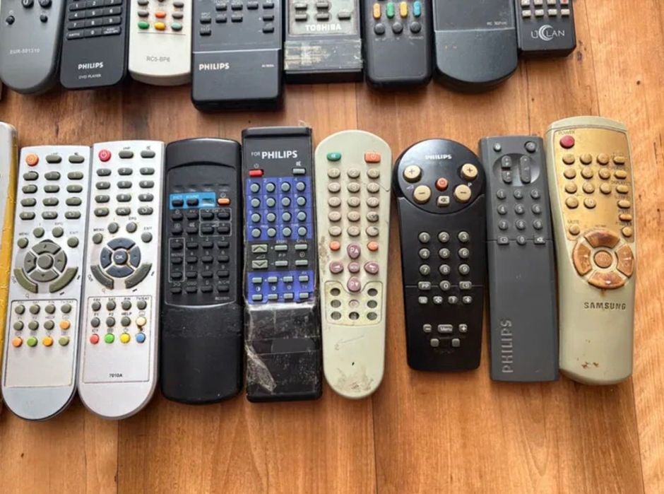 Пульти, універсальний пульт