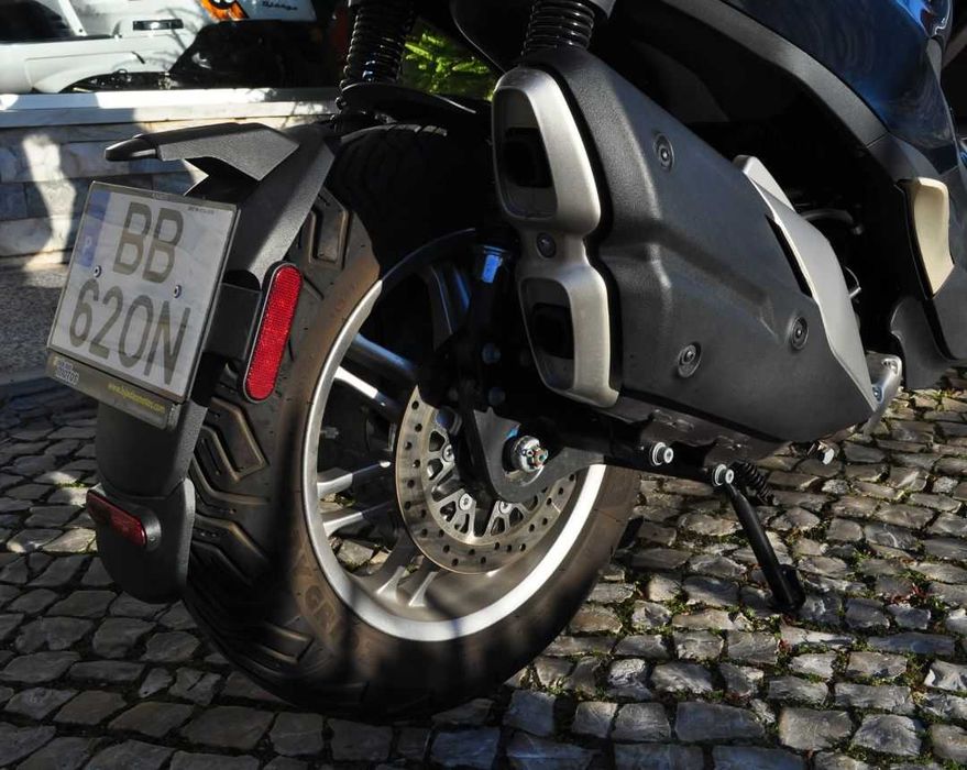 Piaggio Beverly 400 de serviço