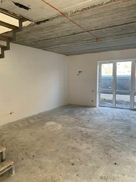 Продам таун район ЖК Сімейний Комфорт