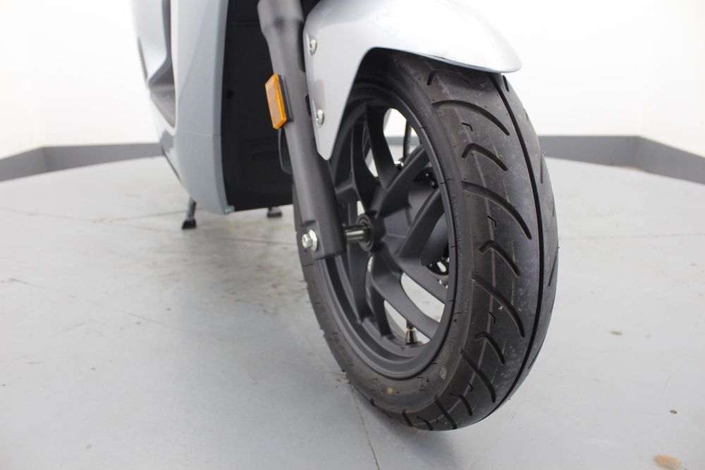 Honda EM-1e електроскутер