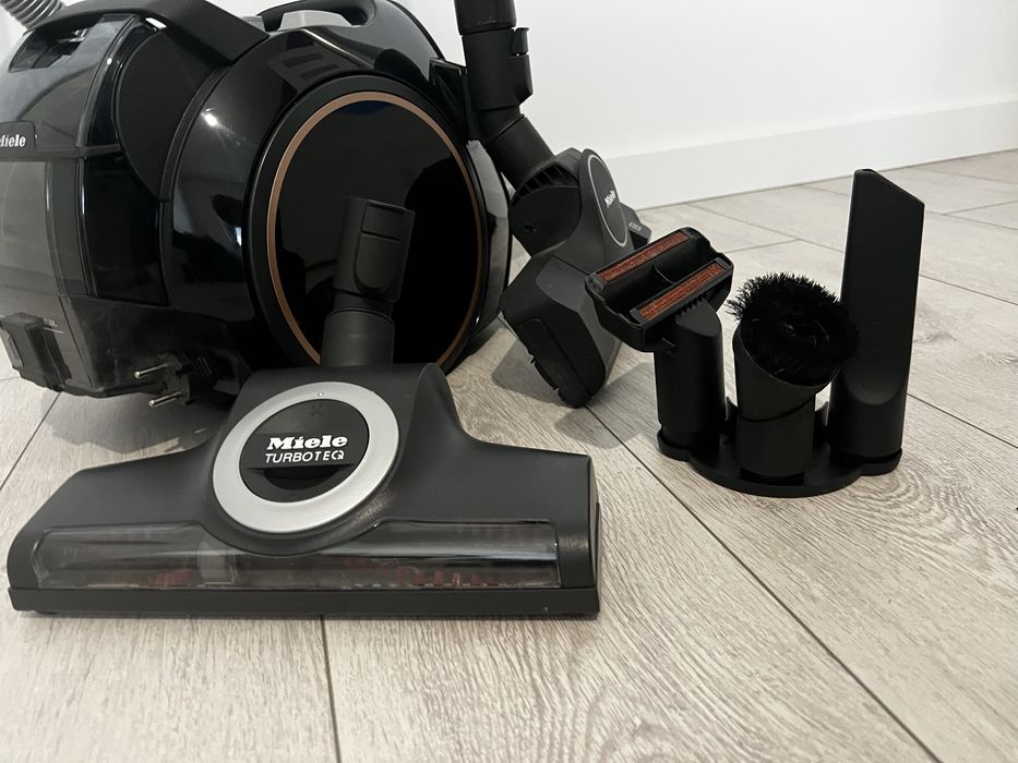 Odkurzacz Miele Boost CX1 Cat&Dog Turboszczotka