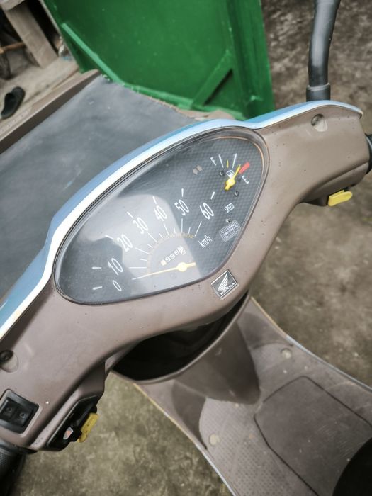 HONDA DIO AF62 CESTA

Практичний скутер, надійний чотирьох тактний м