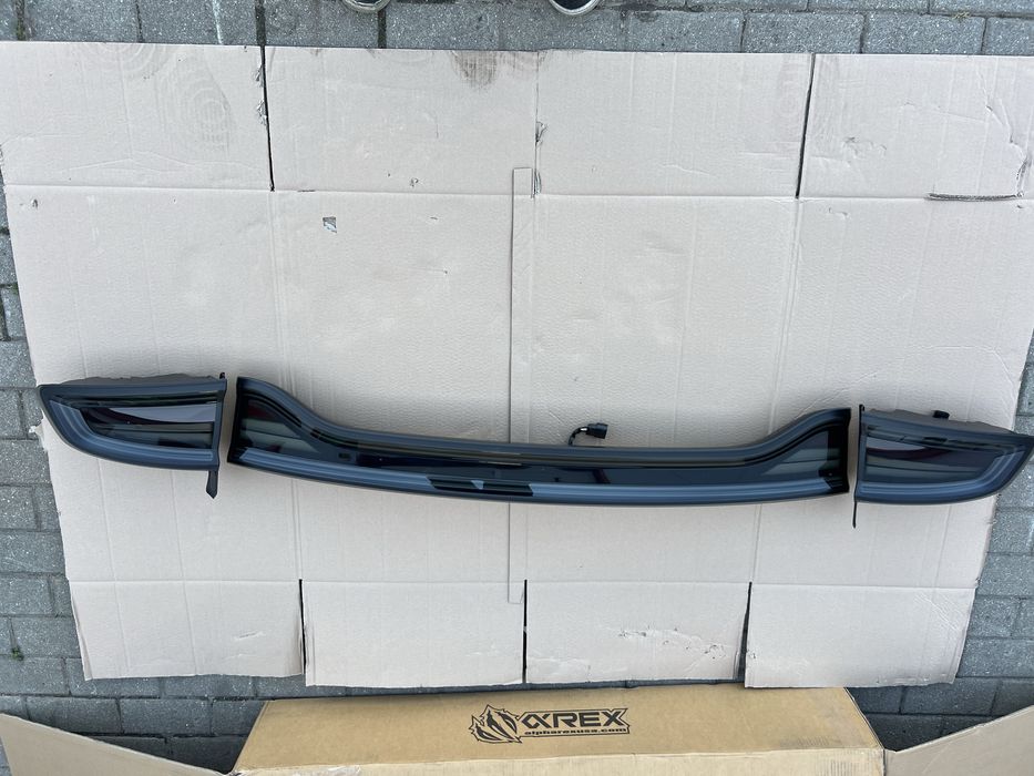 Lampy tył tylne komplet Dodge Charger 15+ Alpharex