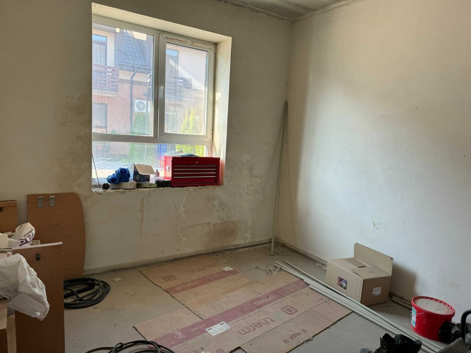 Таунхаус в Ірпені, із чистовим оздобленням! Оформлення мінімальне