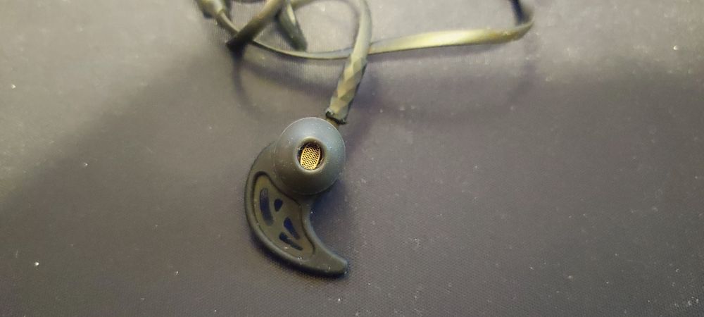 Навушники Philips SHB5900