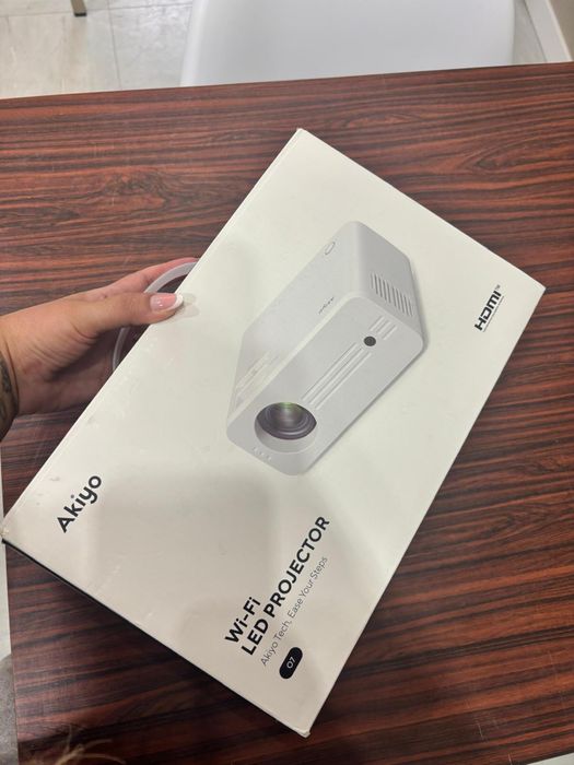 Projetor wifi akiyo