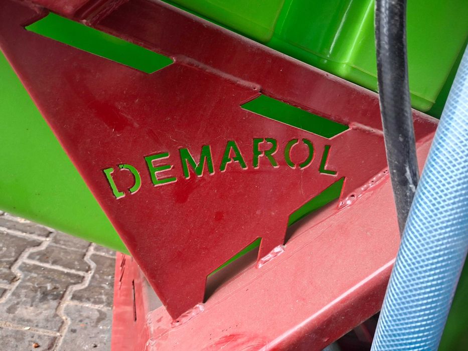 Opryskiwacz 600 litrow