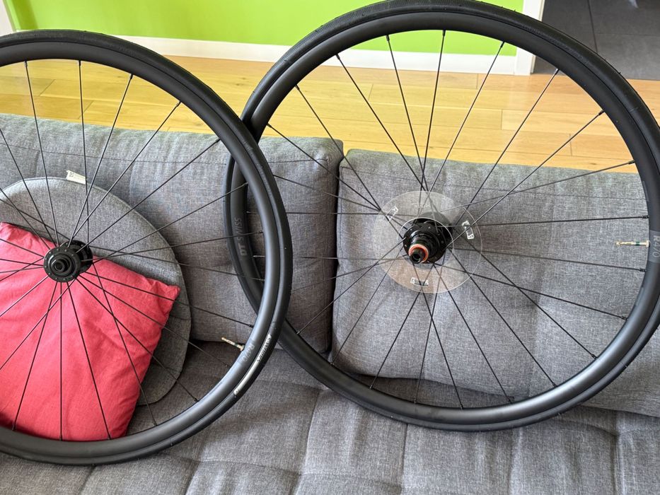 Nowe koła dt swiss r470 z oponami