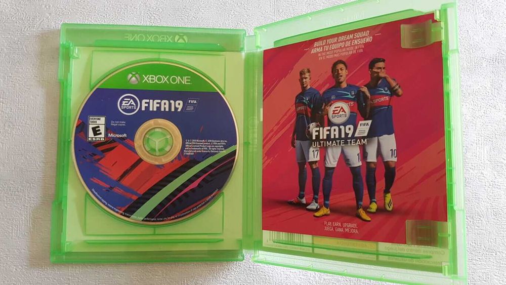 XBOX ONE S/X - FIFA 19 - Cristiano Ronaldo Edition