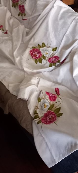 Hand-painted towel434689169562030081