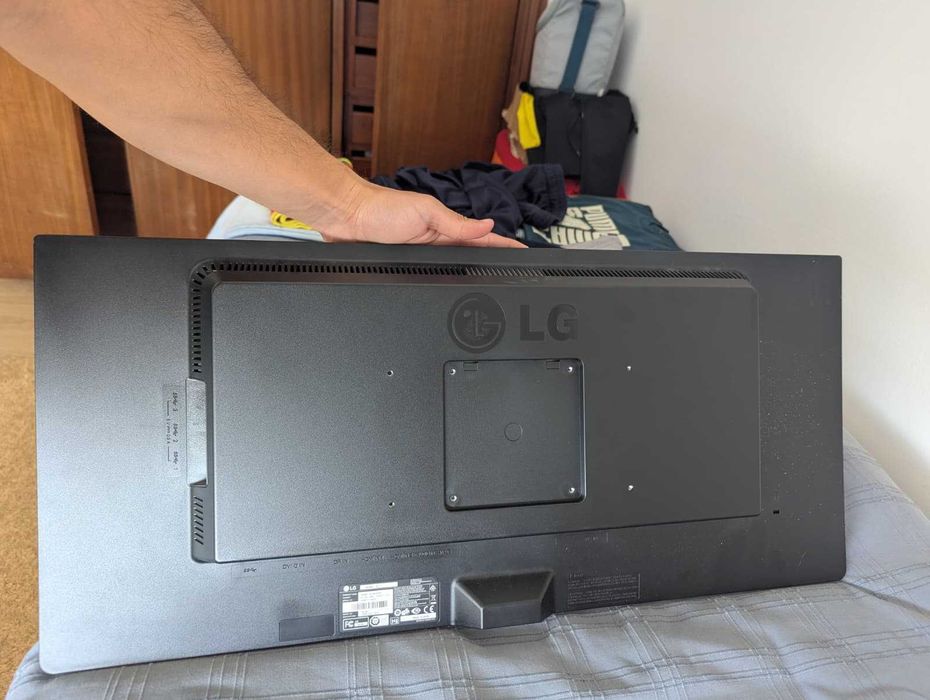 Monitor LG 29UB67-B 29" LED (sem base)