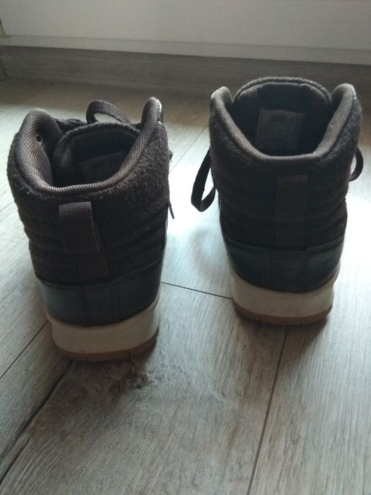 Buty przejściowe