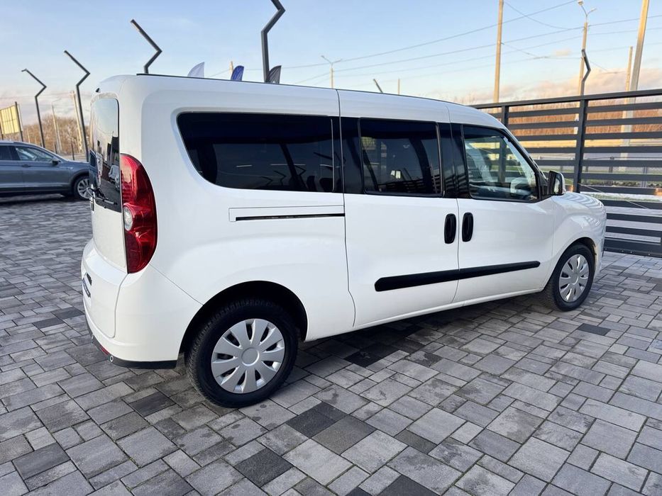 Opel Combo 2018 freshauto