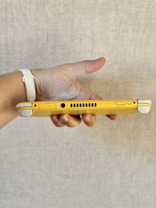 Безкоштовні ігри Nintendo switch lite + sd 128 + 10 ігор ігрова консоль