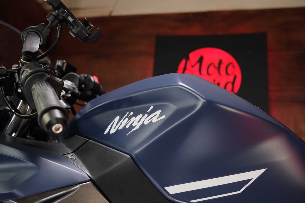 Kawasaki Ninja 400 із Японії