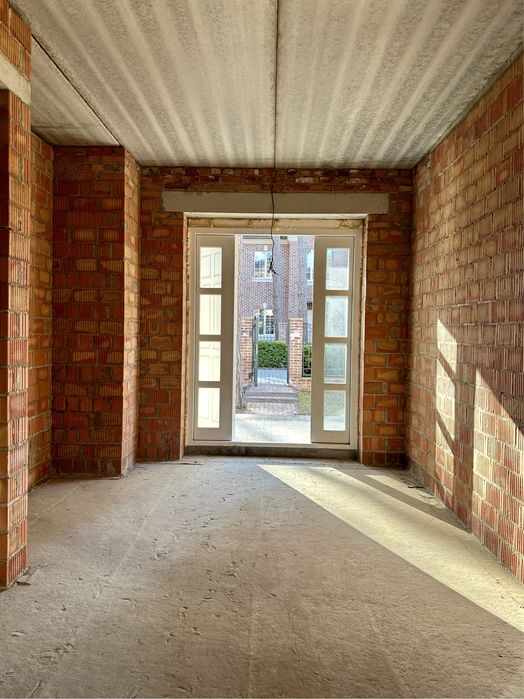 Купити будинок у лісовій Бучі у котеджному містечку