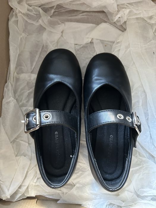 Взуття дитяче reserved