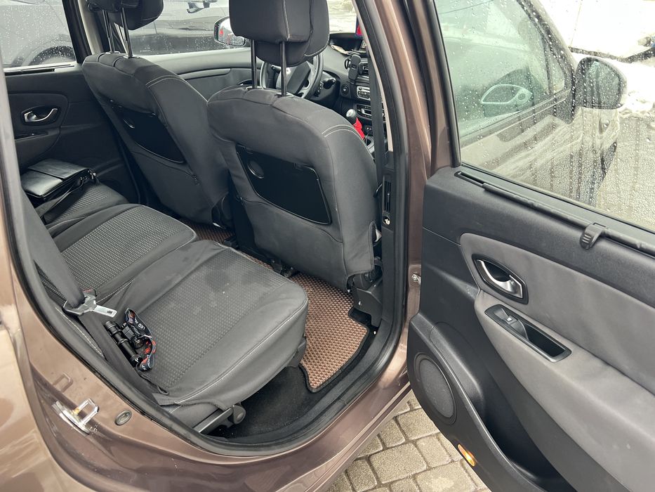 Renault Grand Scenic 3, 7 місць 2010 рік 1.5 дизель к9к